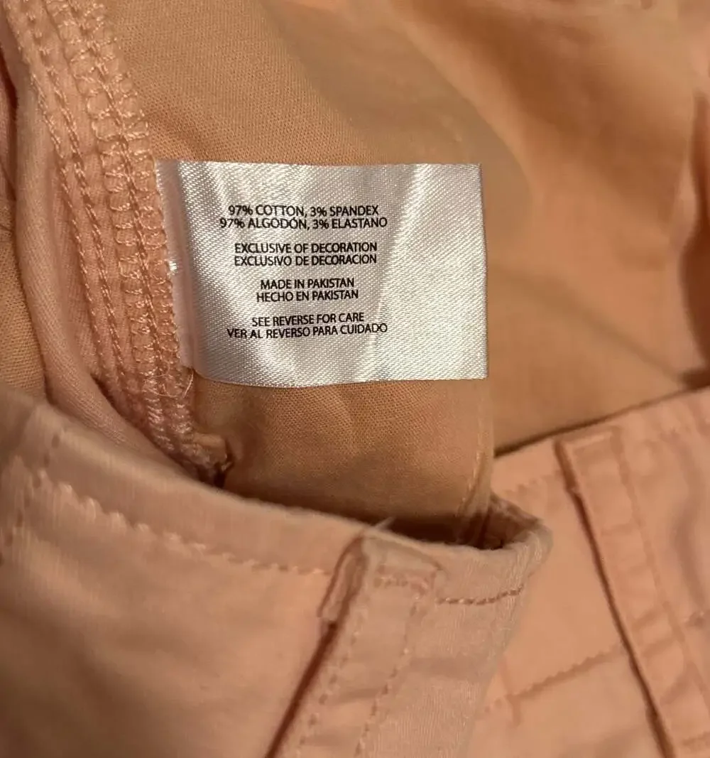 Gap Women’s Peach‎ Shorts 8